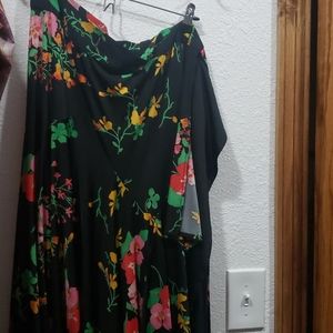 Cabi size small floral wrap skirt
